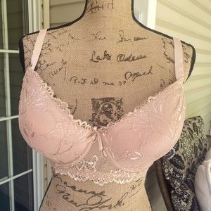 Gently Used Nude Bra. 38DD